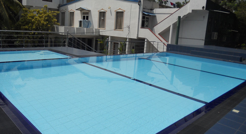 Hotel Aradhana Гале Екстериор снимка